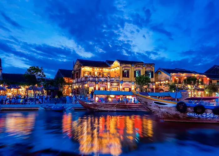 Hoi An Hotels for Romantic Getaway