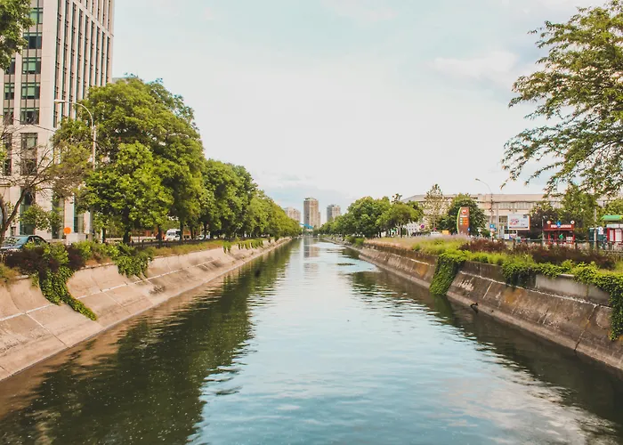 Bucharest Hotels for Romantic Getaway