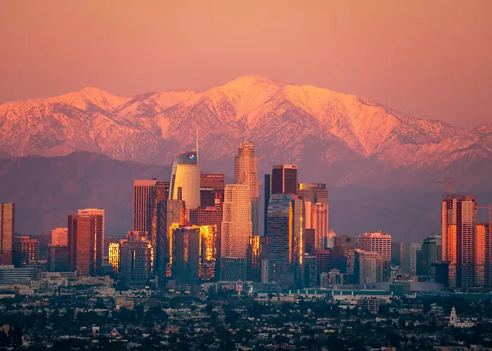 Los Angeles Hotels for Romantic Getaway