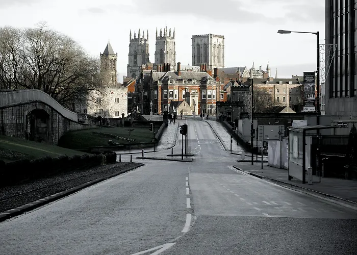 York Hotels for Romantic Getaway