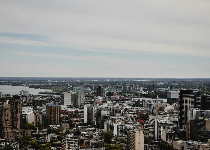 Montreal Hotels for Romantic Getaway