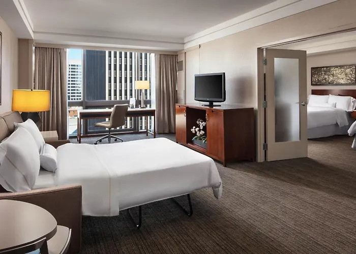Cincinnati Hotels for Romantic Getaway