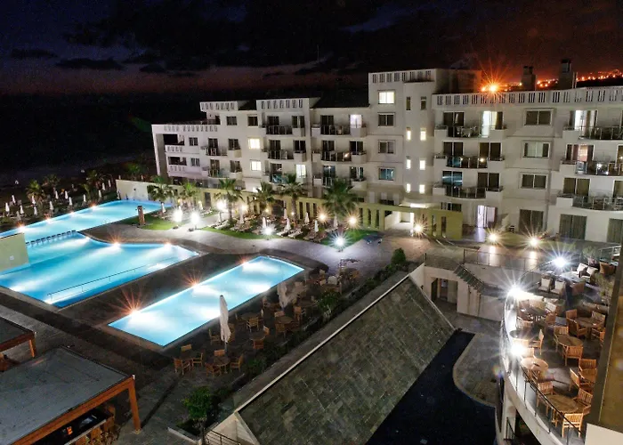 Paphos Hotels for Romantic Getaway