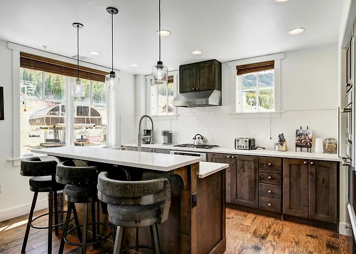 Breckenridge Hotels for Romantic Getaway